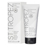 St. Tropez Gradual Tan Classic Daily Youth Boosting Cream. Järkjärgulist päevitust andev igapäevane pinguldav õrnalt toonitud näokreem, hele/keskmine päevitus 50ml