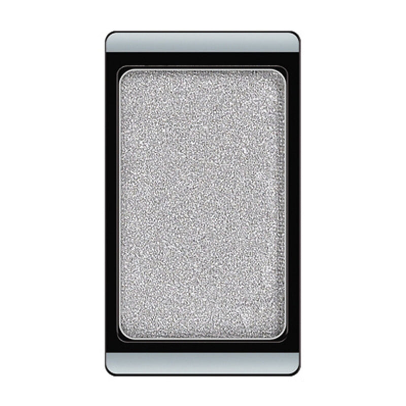 Artdeco Eyeshadow 06 Pearly Light Silver Grey. Pärlmuttertooniga puuderjas lauvärv 0,8g