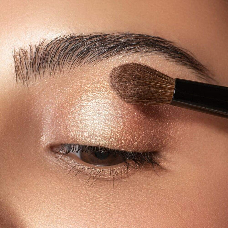 Artdeco Eyeshadow 26 Pearly Medium Beige. Pärlmuttertooniga puuderjas lauvärv 0,8g