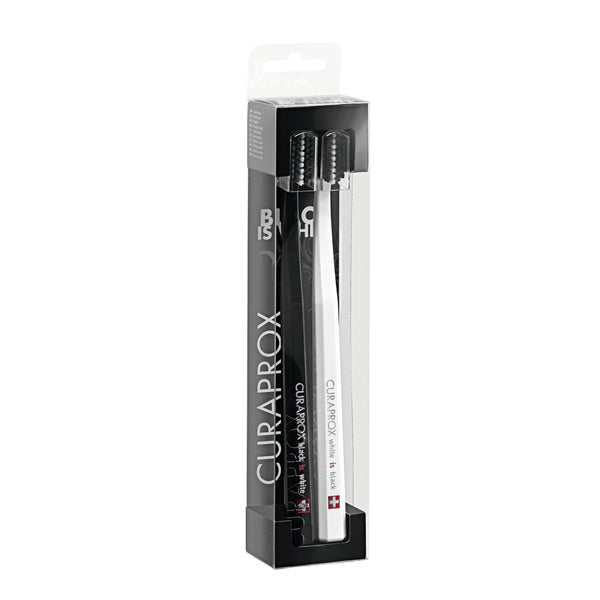 Curaprox White Is Black Toothbrushes Duo Pack White/Black CS 5460. Hambaharjad topeltpakk valge/must 2tk